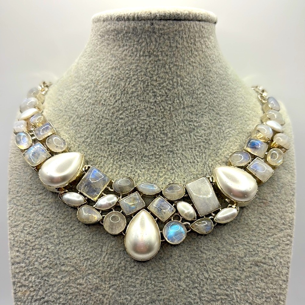Elegant Silver Necklace with Iridescent Moonstone & Pearls 18-20”